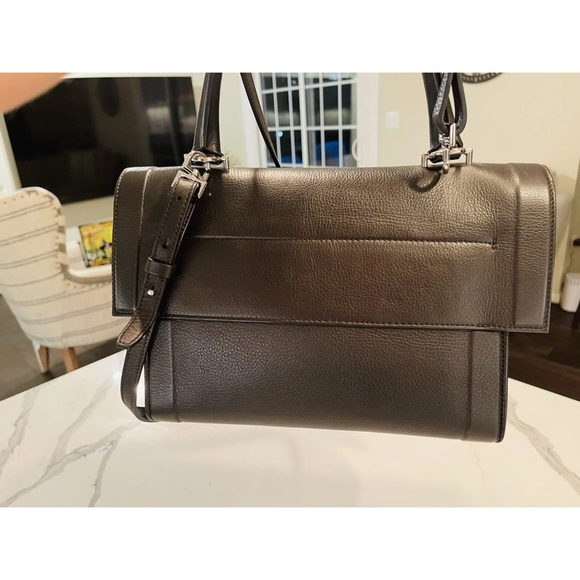 GIVENCHY BROWN LEATHER SHARK MEDIUM SHOULDER/SATCHEL BAG - NEW - Picture 2 of 7